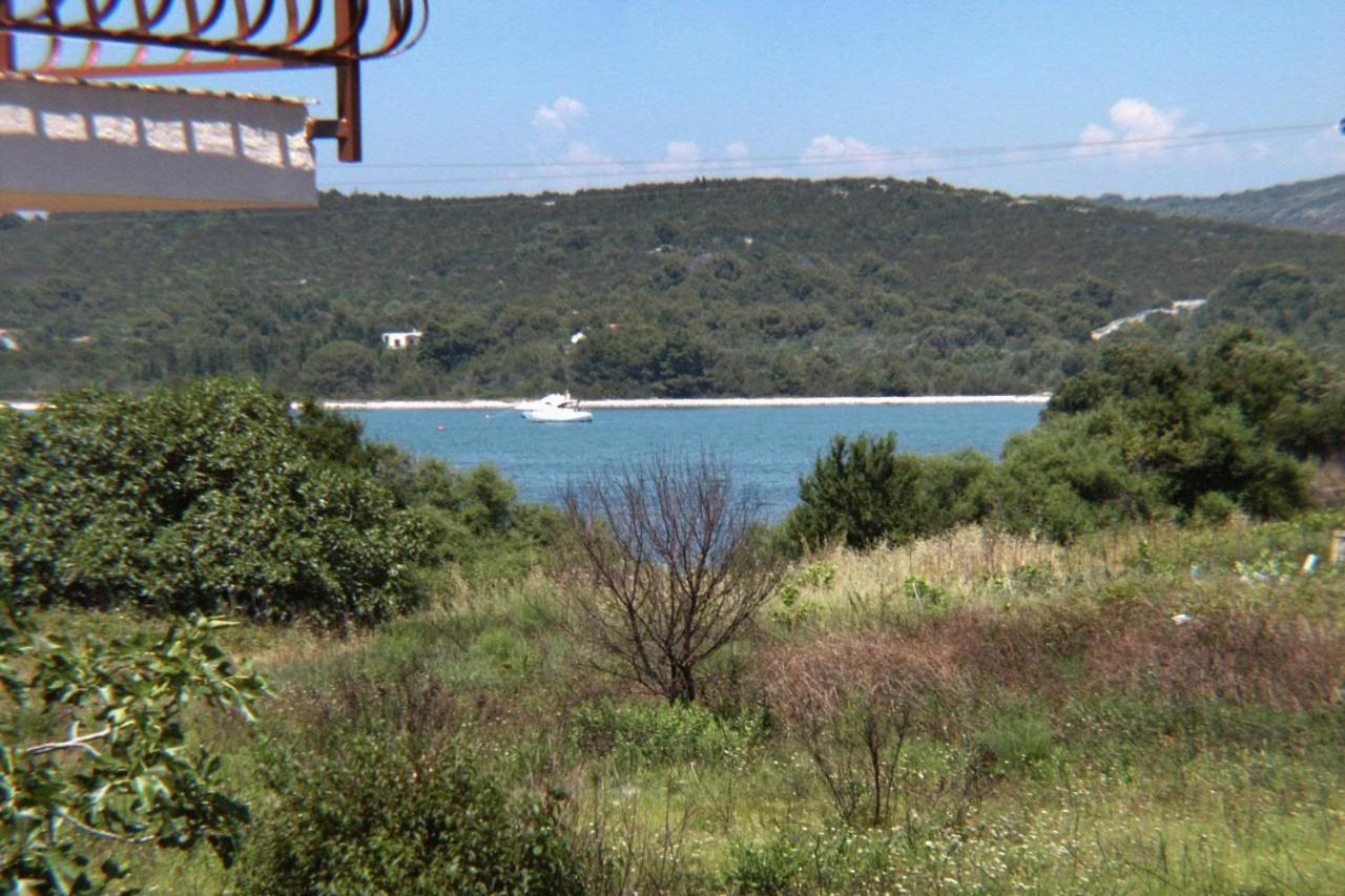 Apartments By The Sea Veli Rat, Dugi Otok - 436 Buitenkant foto